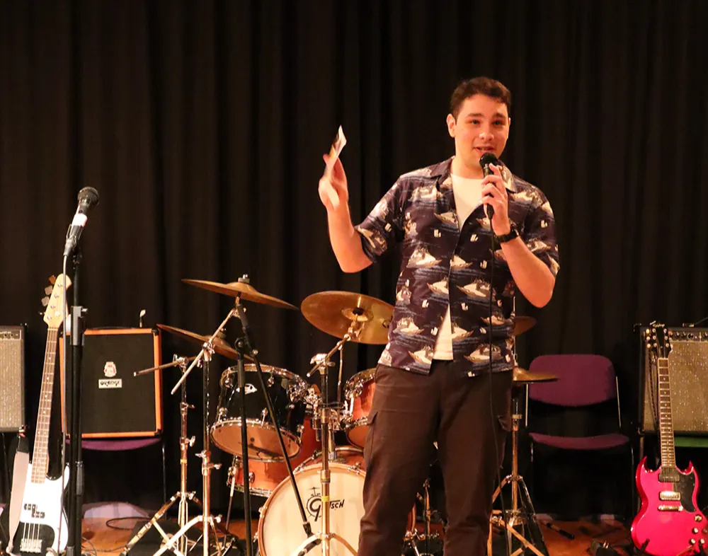 Emre hosting the show